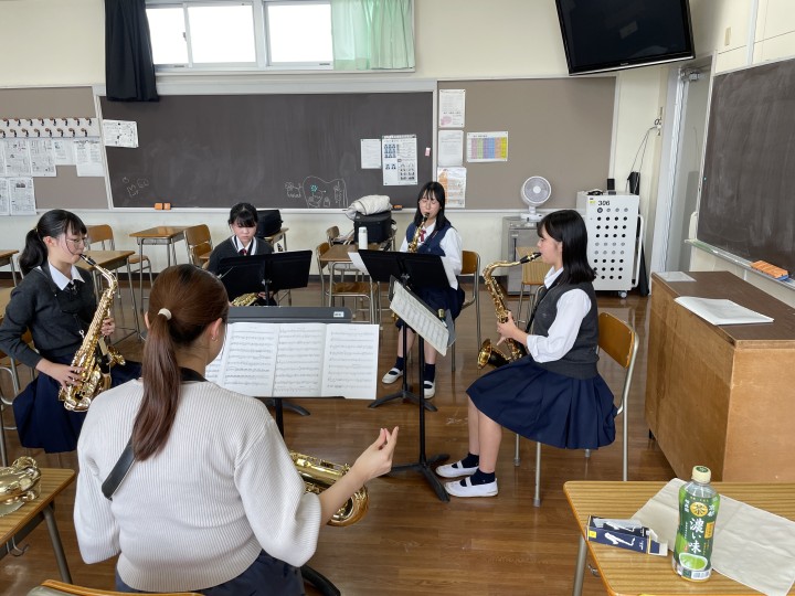 音楽部音楽班 桐朋学園大学の方々による楽器指導会 | 桐朋女子 音楽部音楽班 桐朋学園大学の方々による楽器指導会 | 桐朋女子