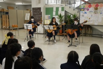 0530ギター部定演-4