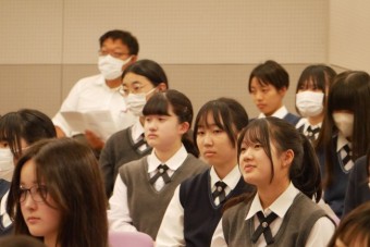 250604高2東女出張講義-2