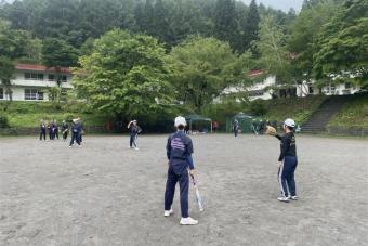 ①