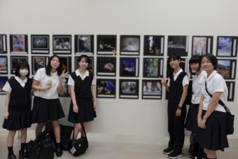 20250824写真部　都高写連　表彰式-1作品ぼかし