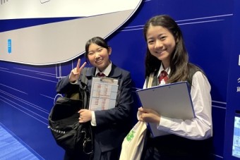 中学３年緑　学年活動日「ANA Blue Base ツアー」