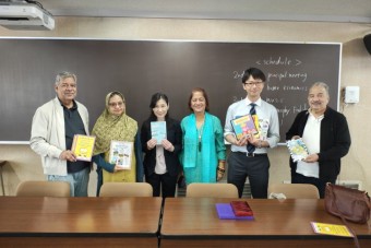 インドの学校の先生方が来校されました。