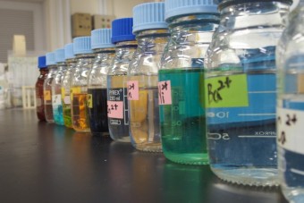 高校3年　化学実験実習
