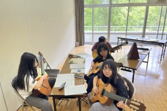 260730Guitarg-4