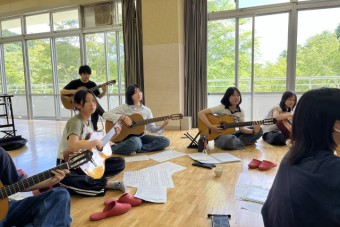 260730Guitarg-5