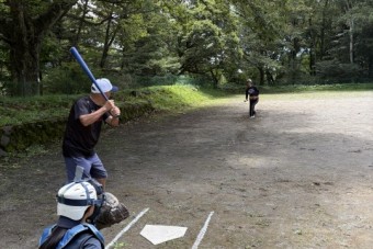 260814softballg2-2
