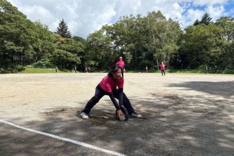 260815softballg34-7d
