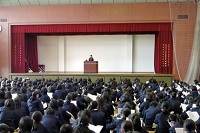 高校生徒会立候補者立会演説